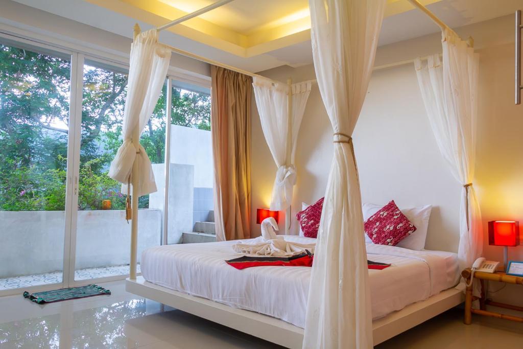 Grand Bleu Ocean View Pool Suite Kamala Beach Exterior photo